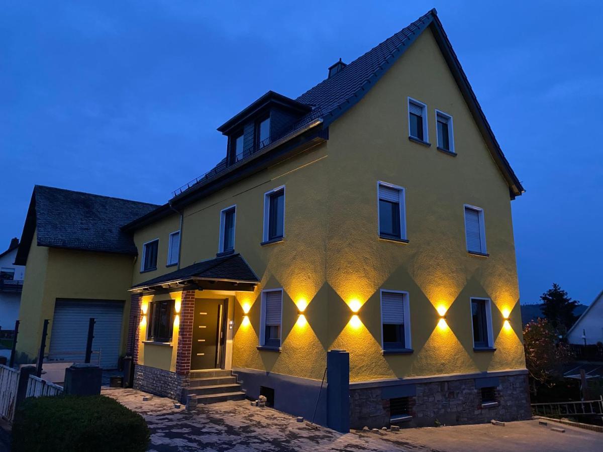 Neu!!! Netflix!!! Schoene Ferienwohnungen Im Gruenen Mit Top Ausstattung - Nur 15 Min Bis Koblenz Eitelborn Exterior foto